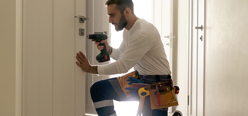Mailbox Lock Installation Expert in Pedley, California