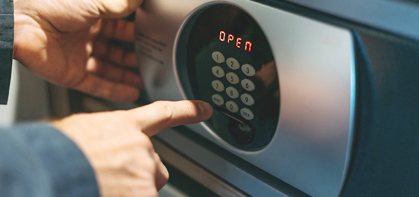 Cash Safe Openers in Pedley, California